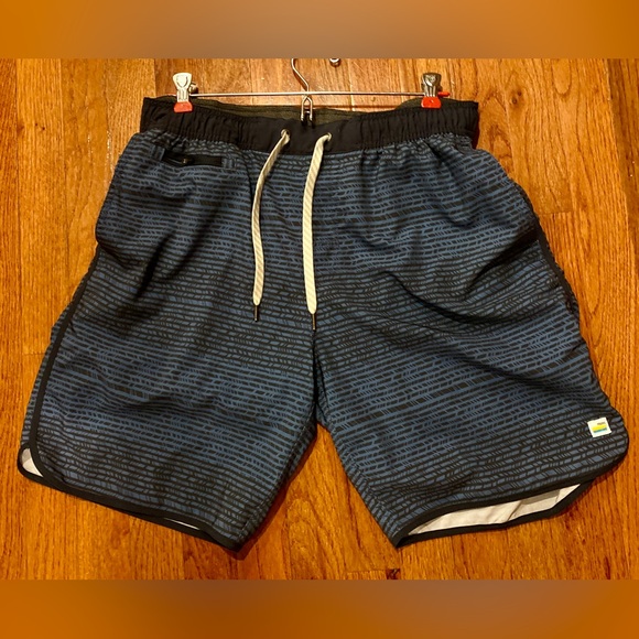 Vuori Blue and black striped swim shorts size L - Picture 17 of 17